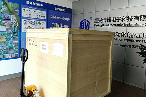 安徽客戶SMT設(shè)備專車送貨，貨到上門安裝調(diào)試